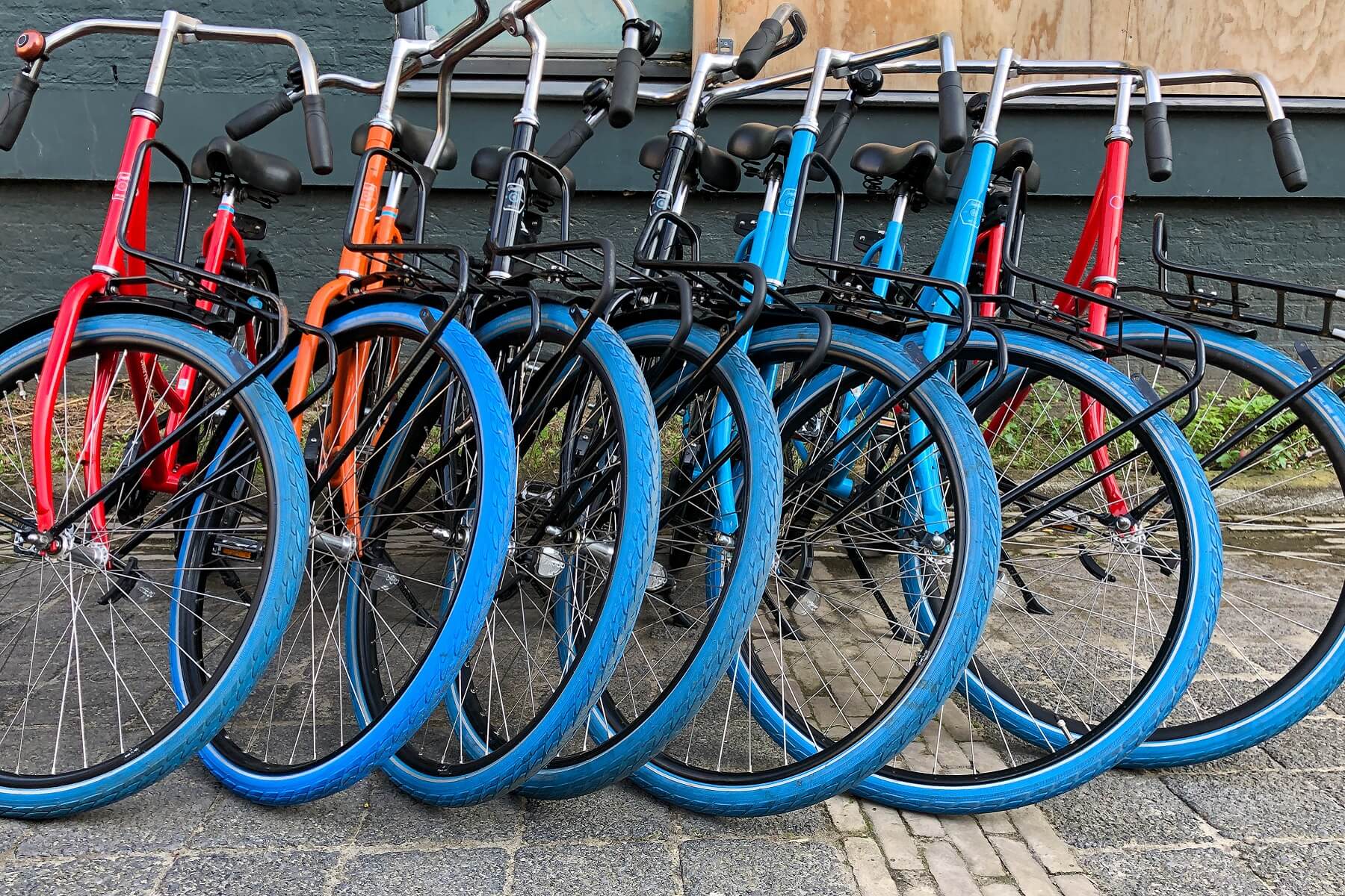 Studentenfiets vergelijking voor Swapfiets versus kopen in Groningen